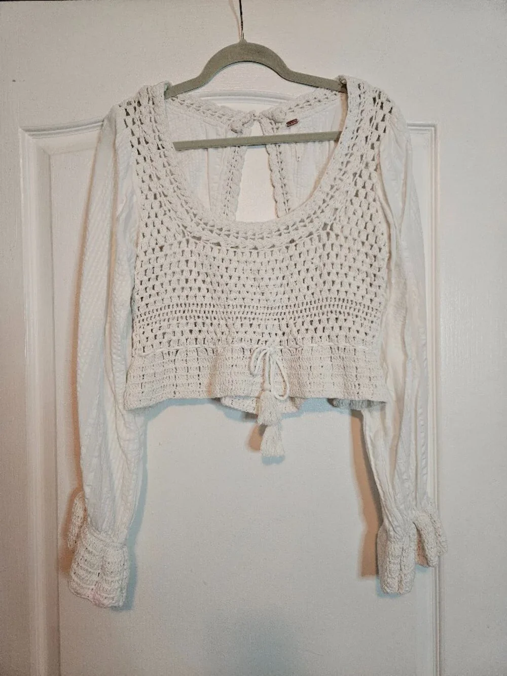 Free People Women's Ivory Long-Sleeve Megan Crochet Cutout Back Top Size L